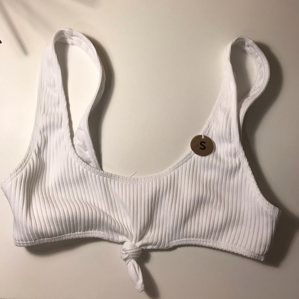 Forever 21 white knotted bikini top